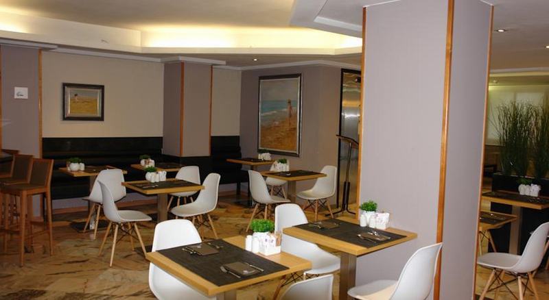 Catalonia Albeniz 3* Barcelone